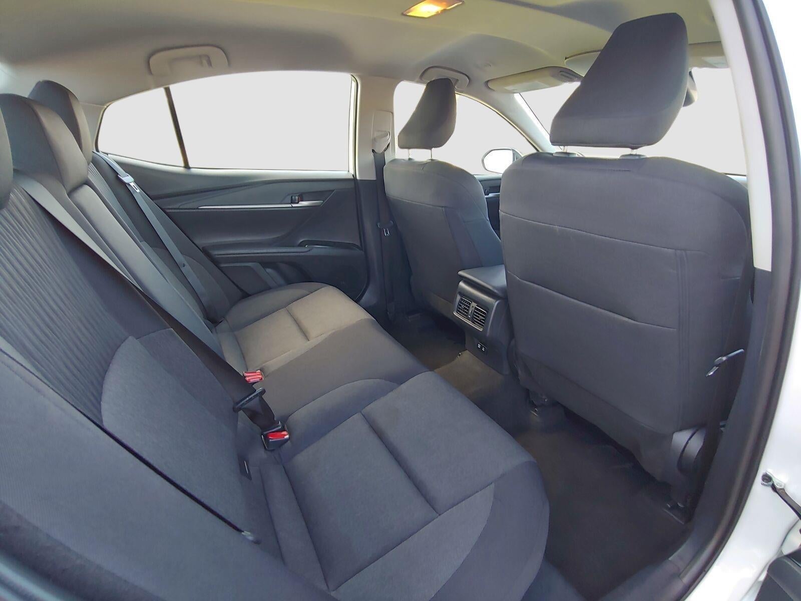 2025 Toyota CAMRY Base