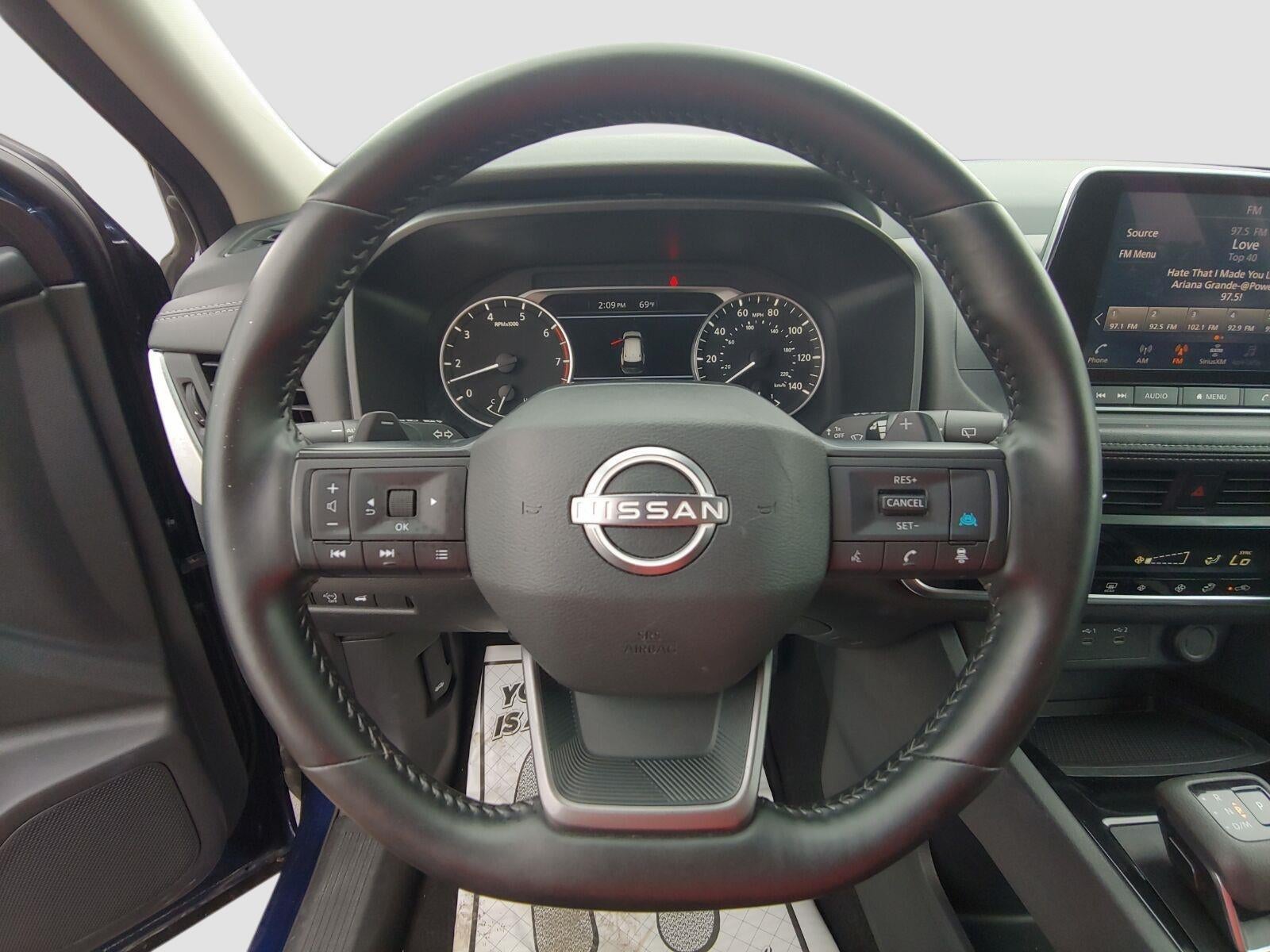2025 Nissan Rogue SV