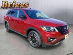 2020 Nissan Pathfinder SV