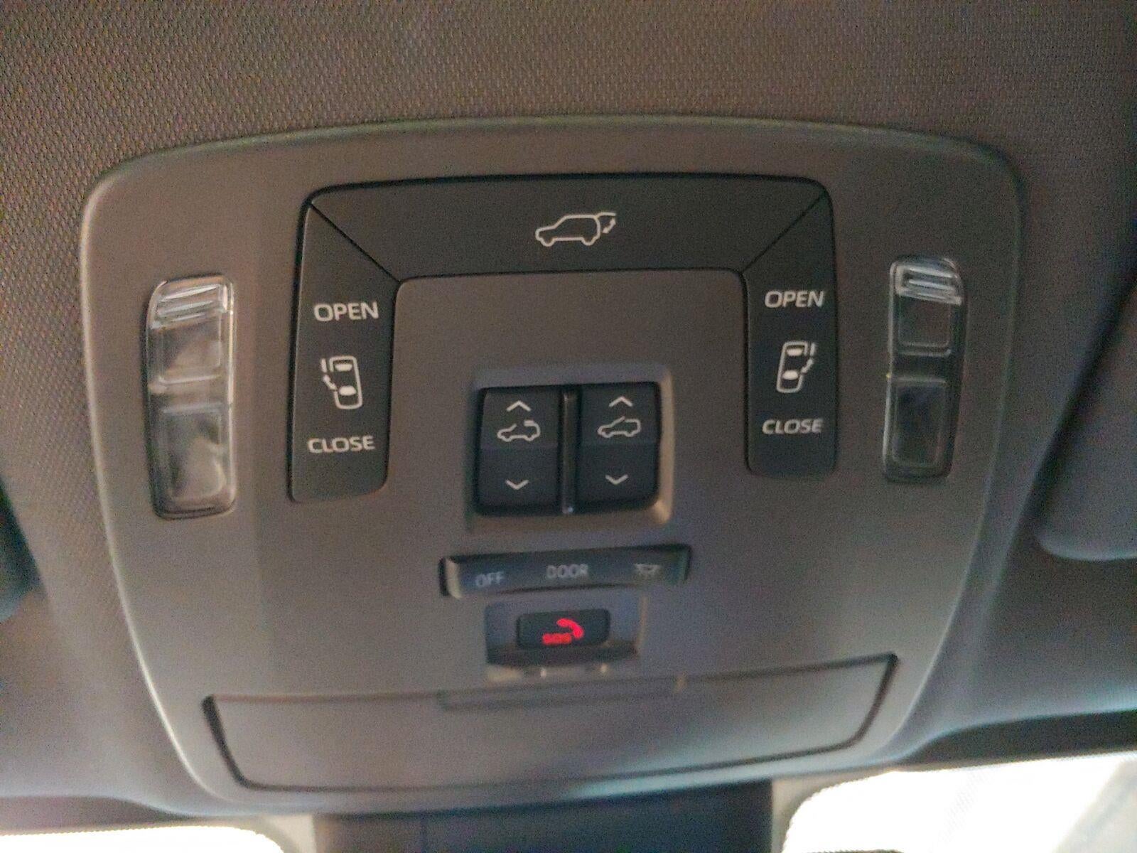 2023 Toyota Sienna XSE