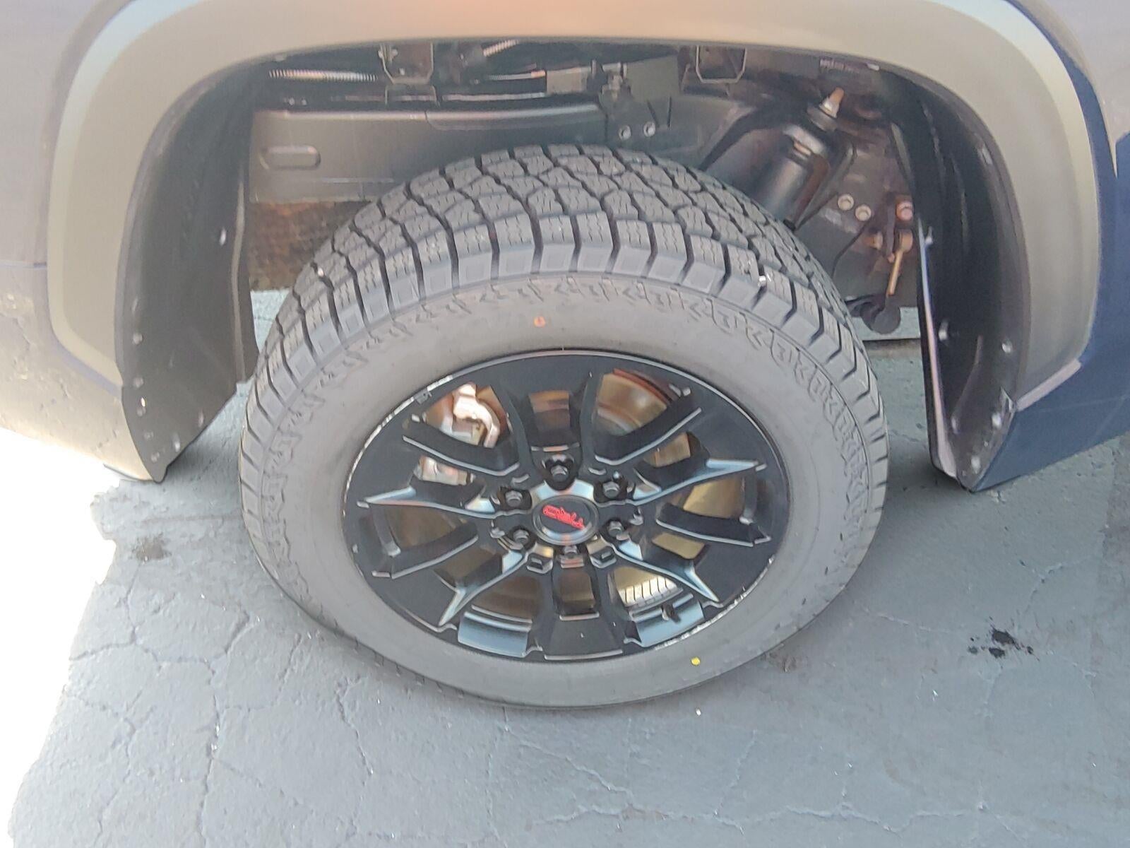 2024 Toyota Tundra SR5