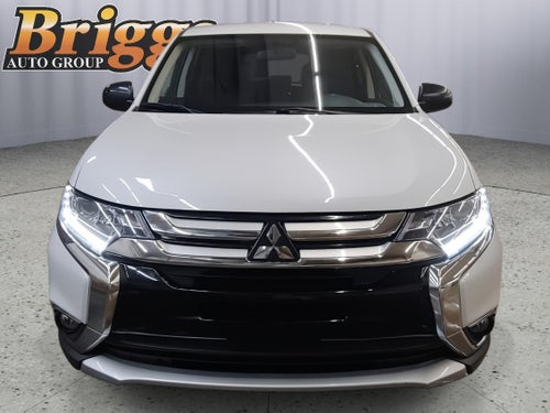 2017 Mitsubishi Outlander ES