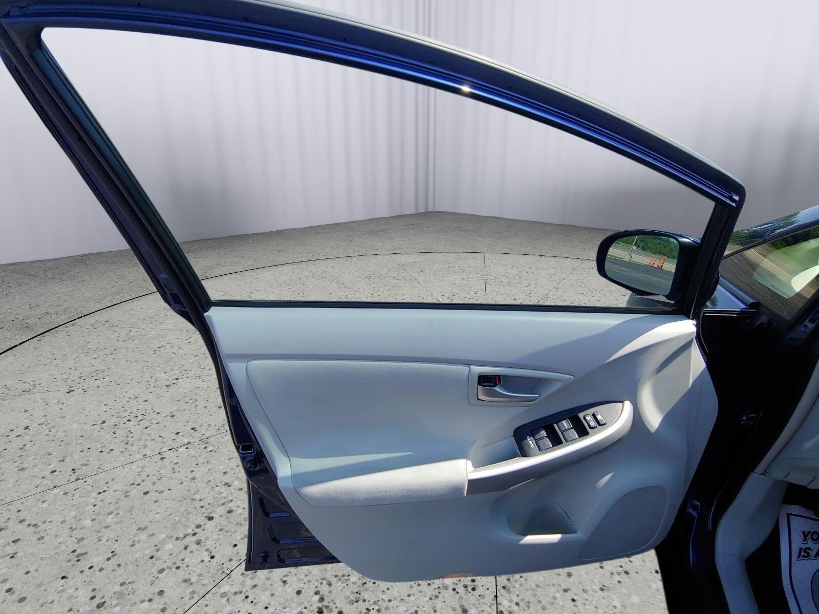 2014 Toyota Prius Four