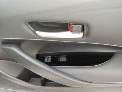 2025 Toyota Corolla Hatchback SE