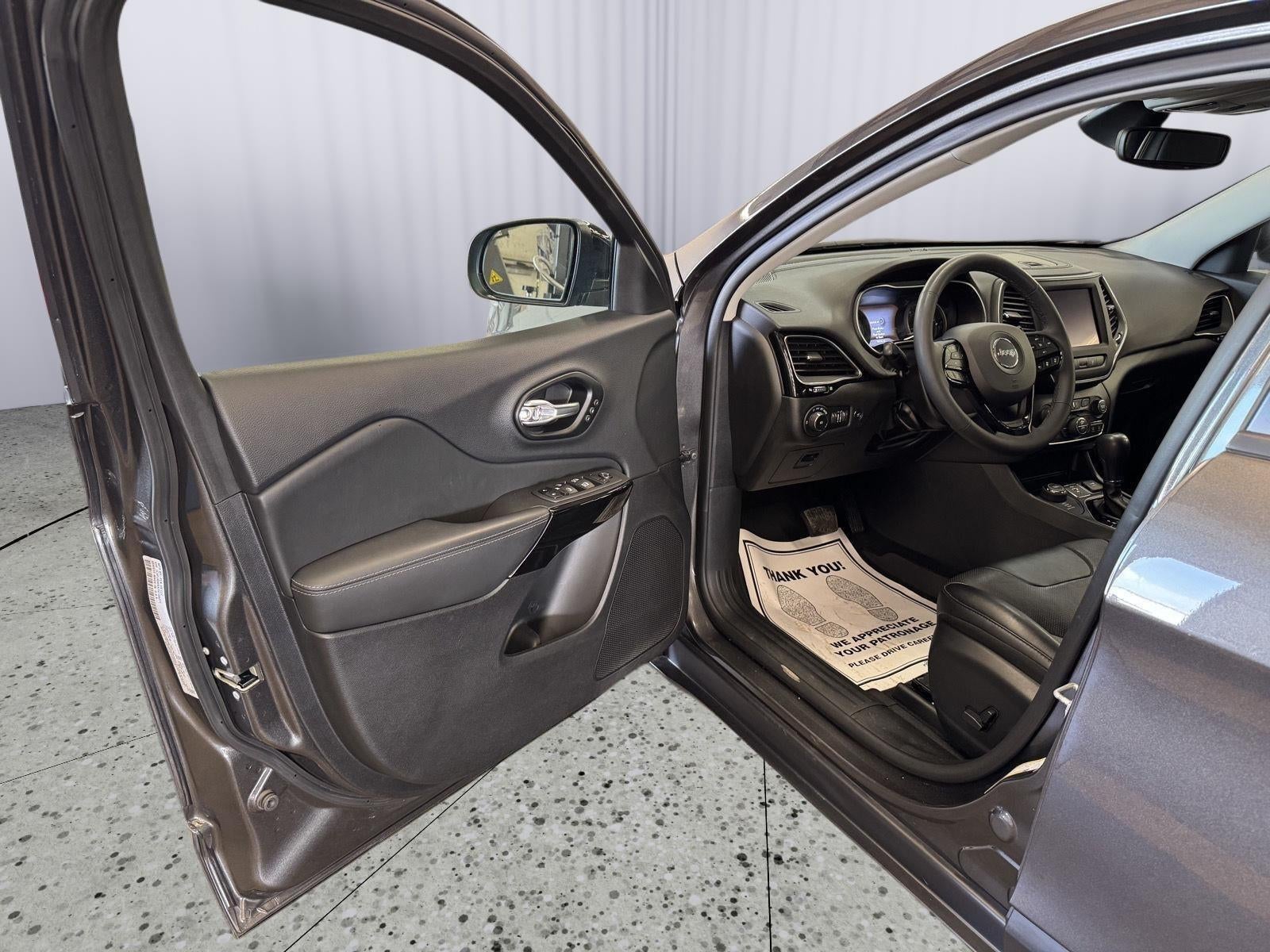 2023 Jeep Cherokee Altitude Lux