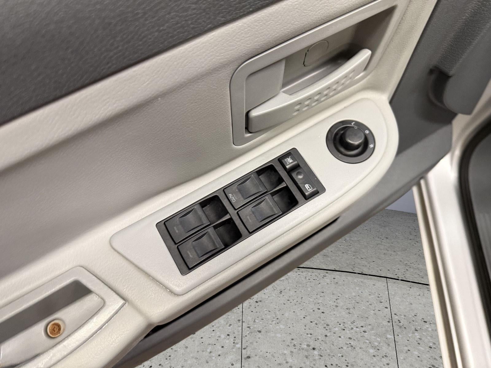 2005 Dodge Dakota SLT