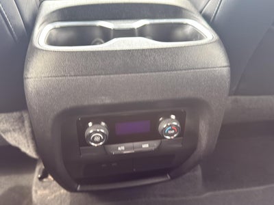 2025 Chevrolet TRAVERSE AWD LT