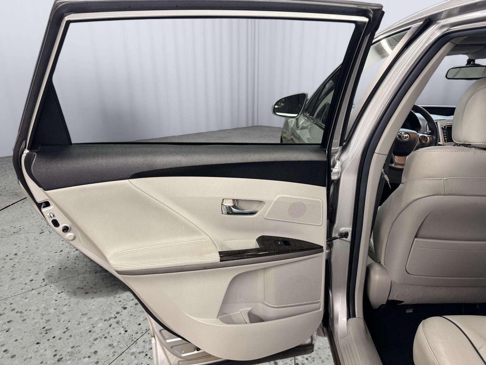 2013 Toyota VENZA Limited