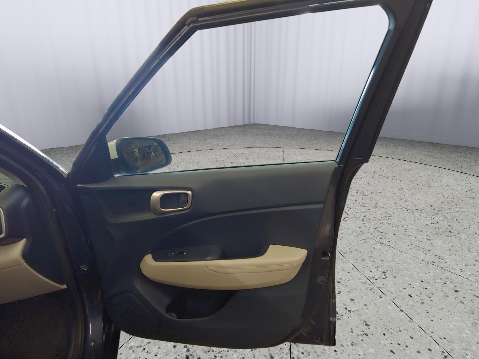 2022 Hyundai Venue Limited