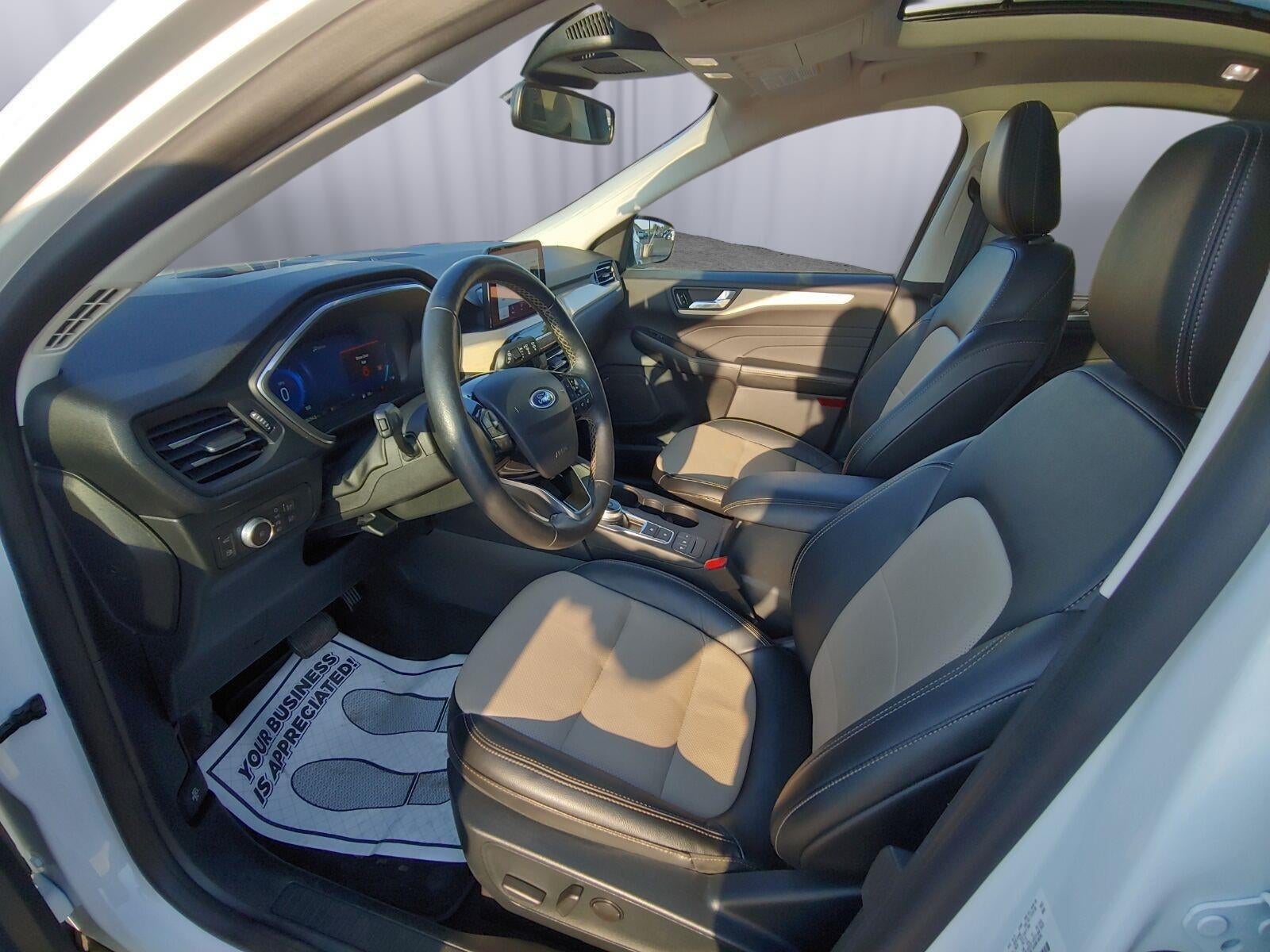 2021 Ford Escape Titanium Hybrid
