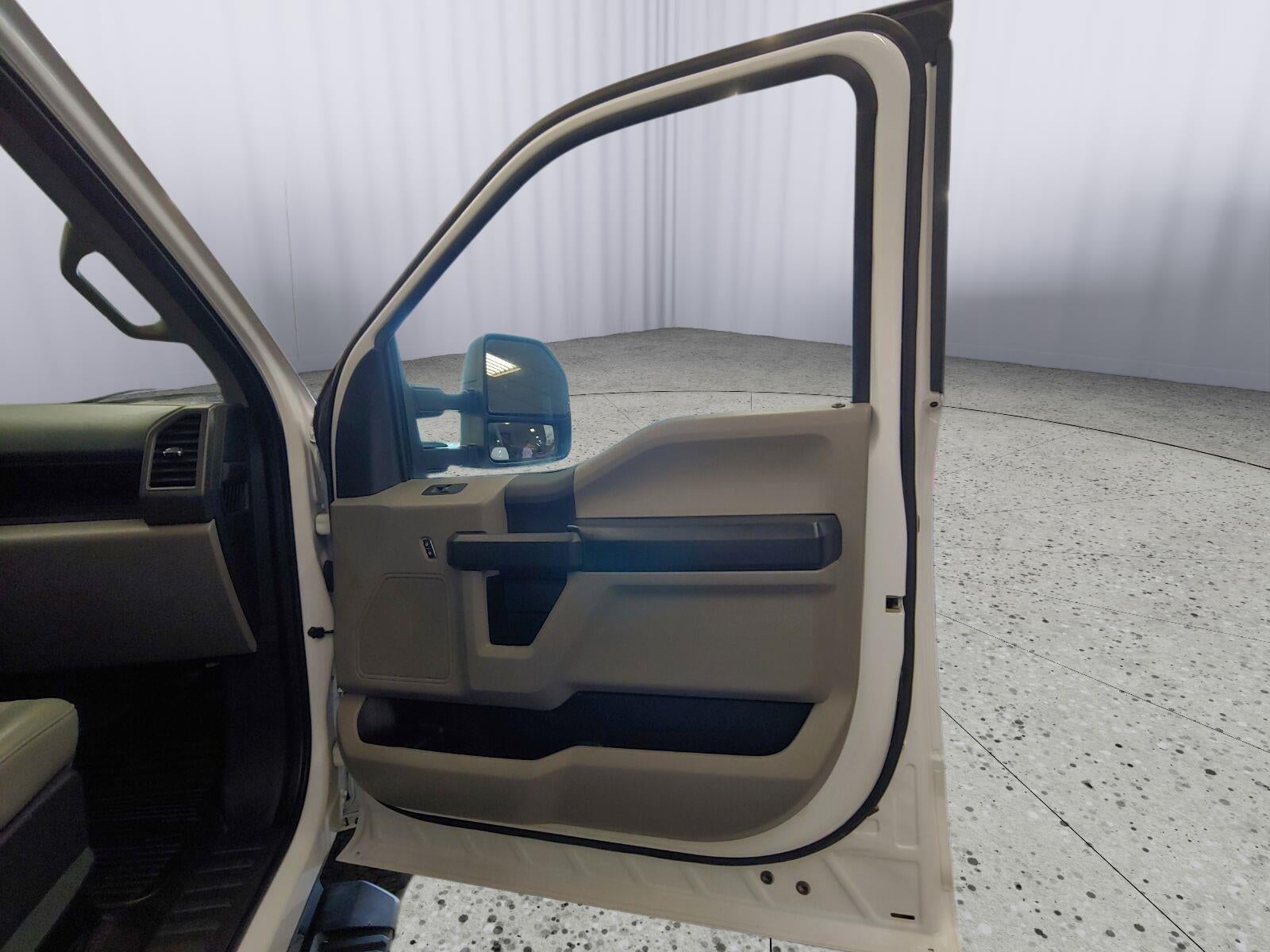 2022 Ford Super Duty F-250 SRW XL