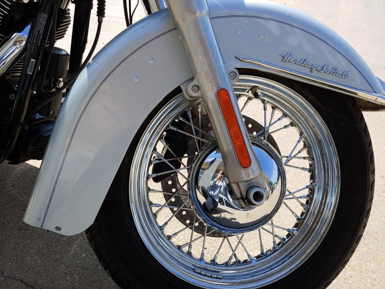 2015 HARLEY-DAVIDSON SOFTTAIL HERITAGE CLASSIC Base