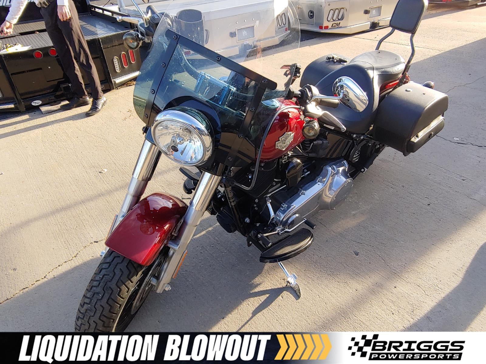 2016 HARLEY-DAVIDSON SOFTAIL SLIM Base