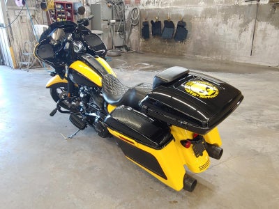 2023 HARLEY-DAVIDSON ROAD GLIDE Base