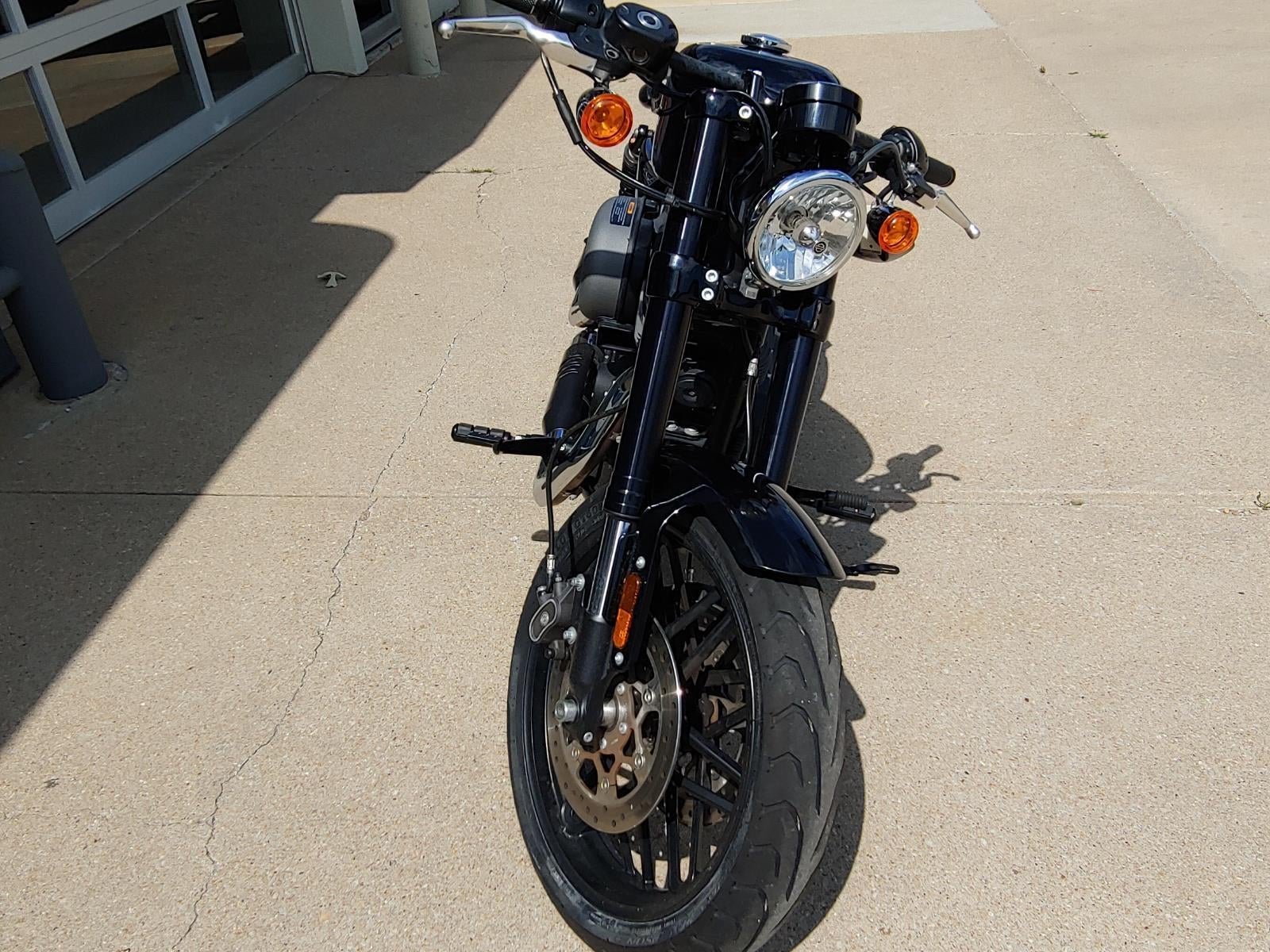 2020 HARLEY-DAVIDSON XL1200 ROADSTER Base