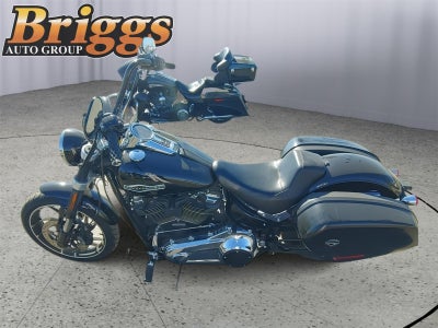 2018 HARLEY-DAVIDSON SPORT GLIDE Base