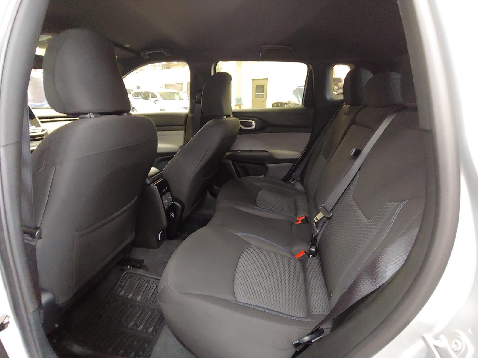 2025 Jeep Compass Sport