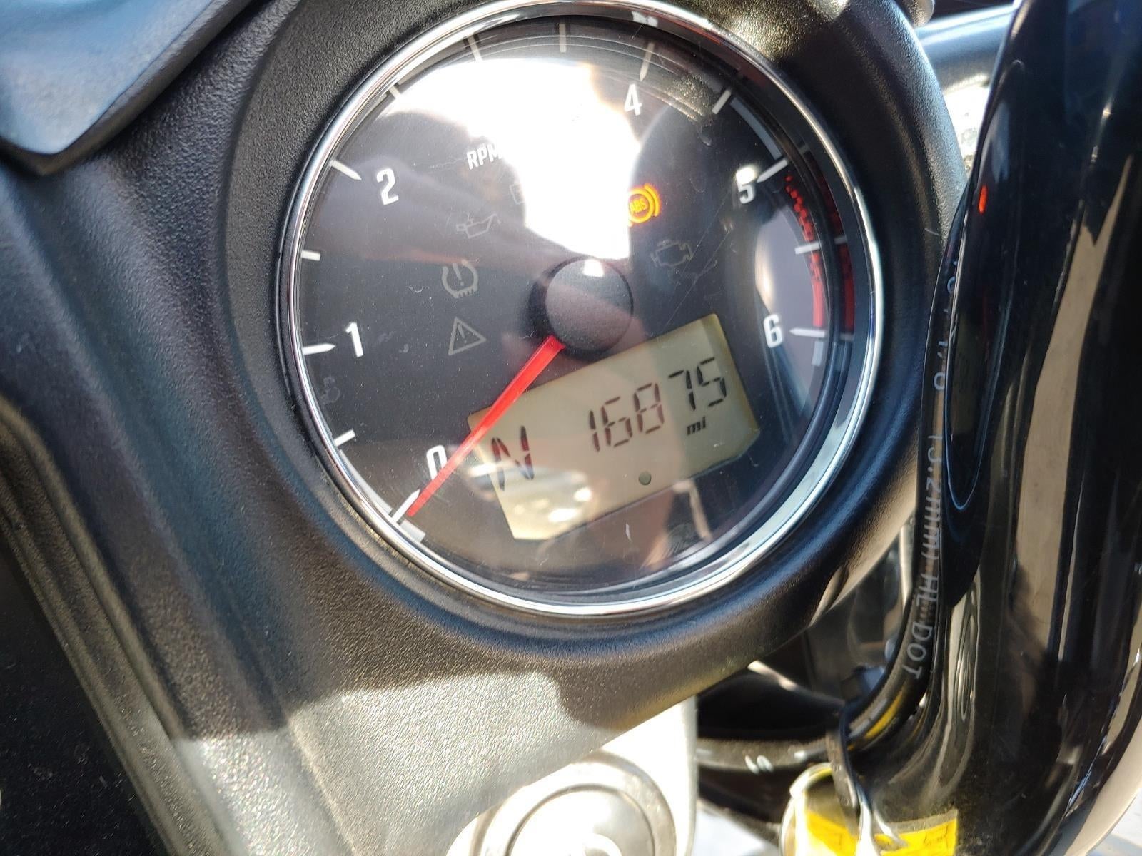 2020 INDIAN MOTOCYCLE ROADMASTER Base