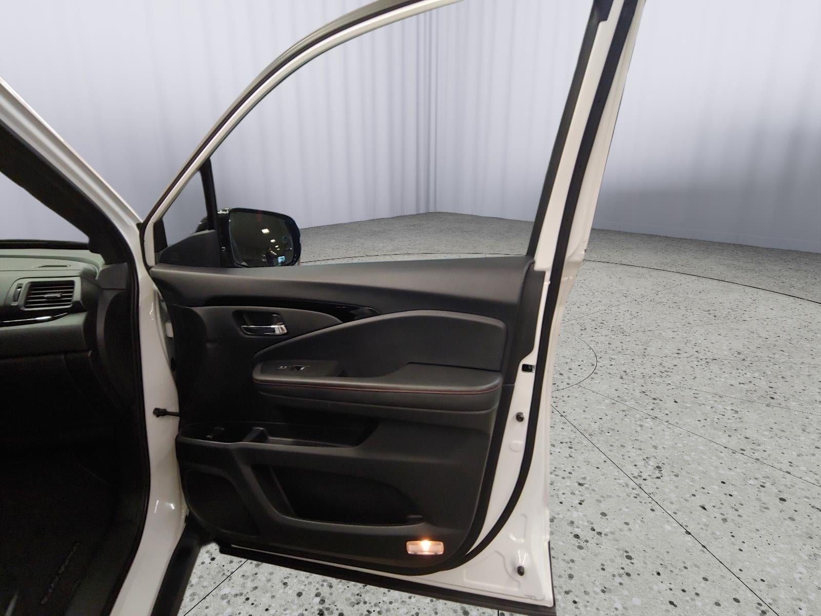2023 Honda Ridgeline Black Edition