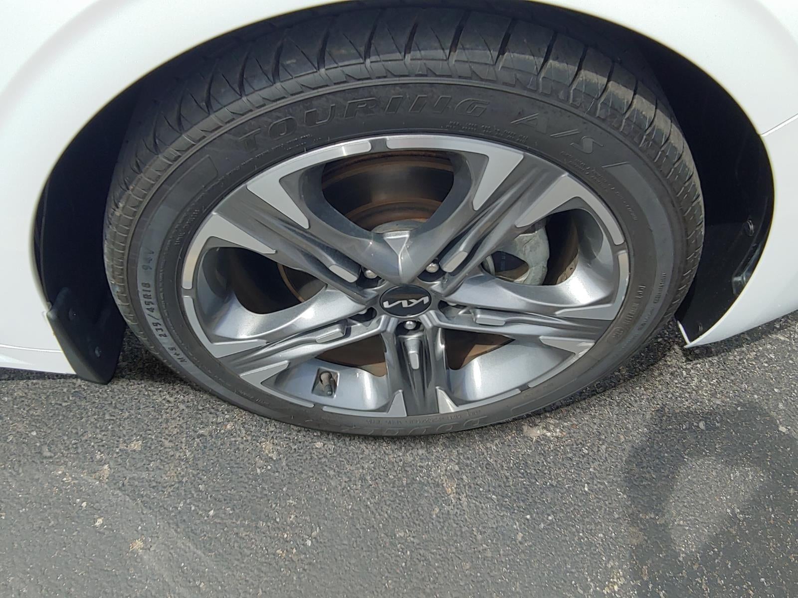 2023 Kia K5 EX