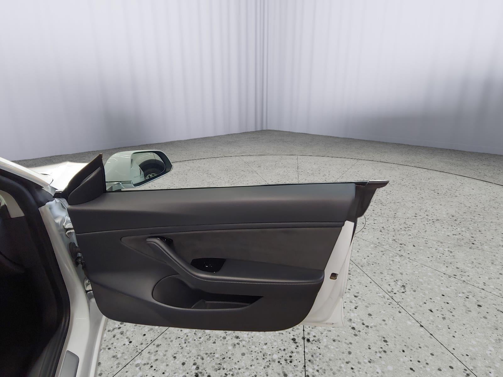 2020 Tesla Model 3 Performance