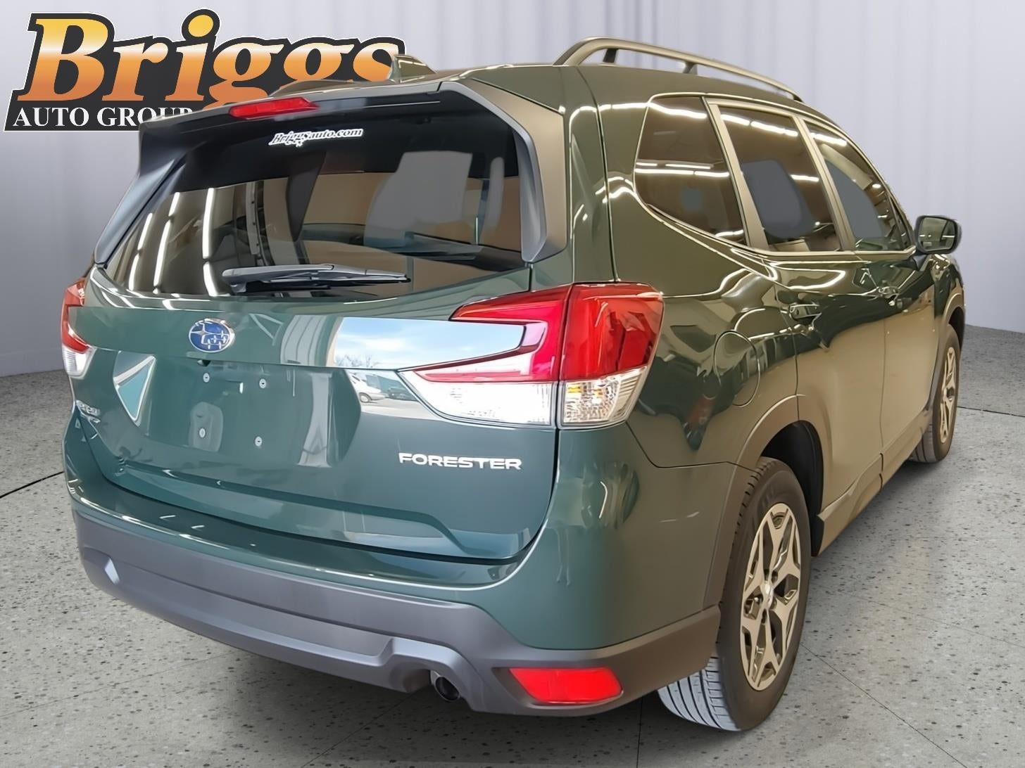 2023 Subaru Forester Premium
