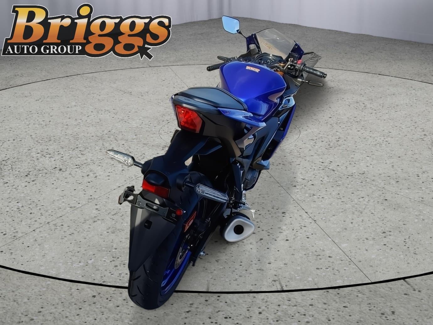 2025 YAMAHA YZF-R3 Base