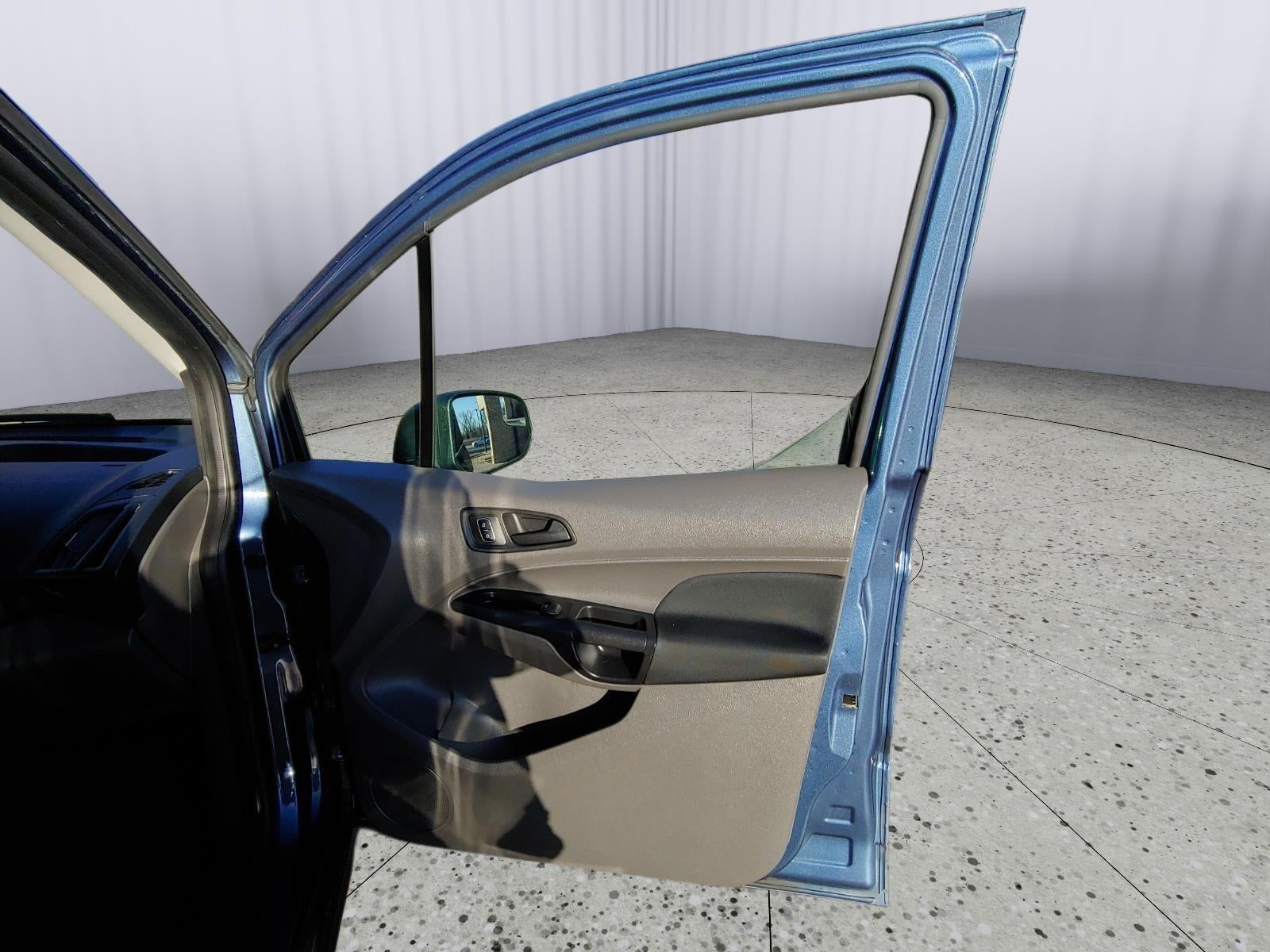 2022 Ford Transit Connect Wagon XL