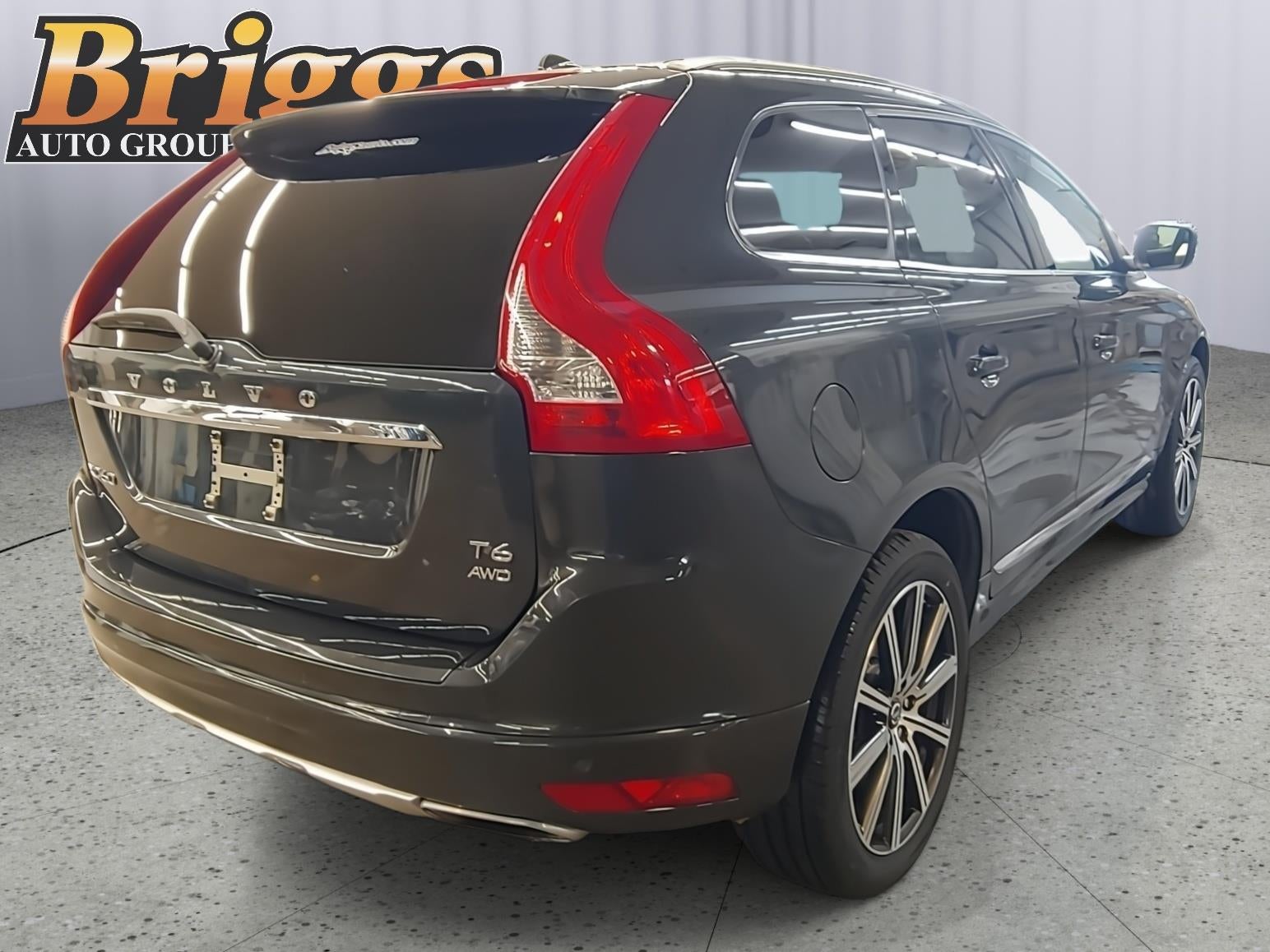 2015 Volvo XC60 T6 Platinum