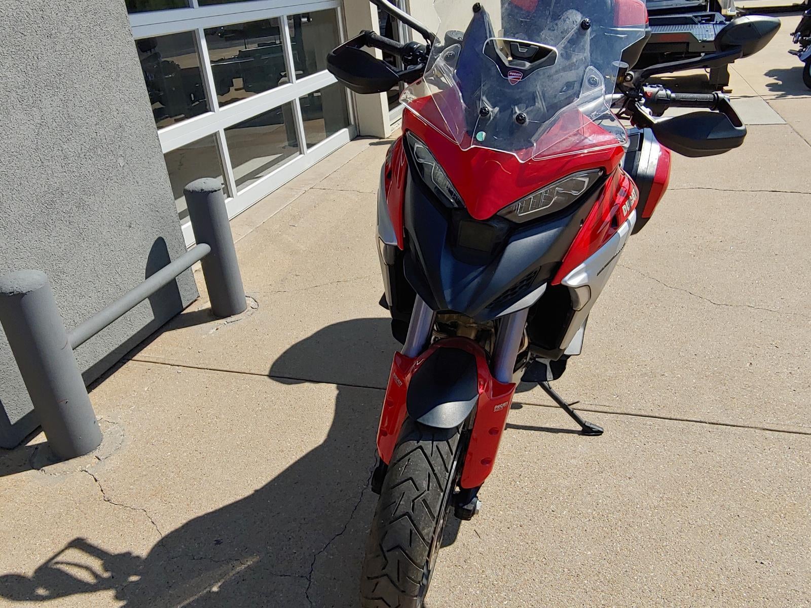 2022 DUCATI MULTISTRADA Base