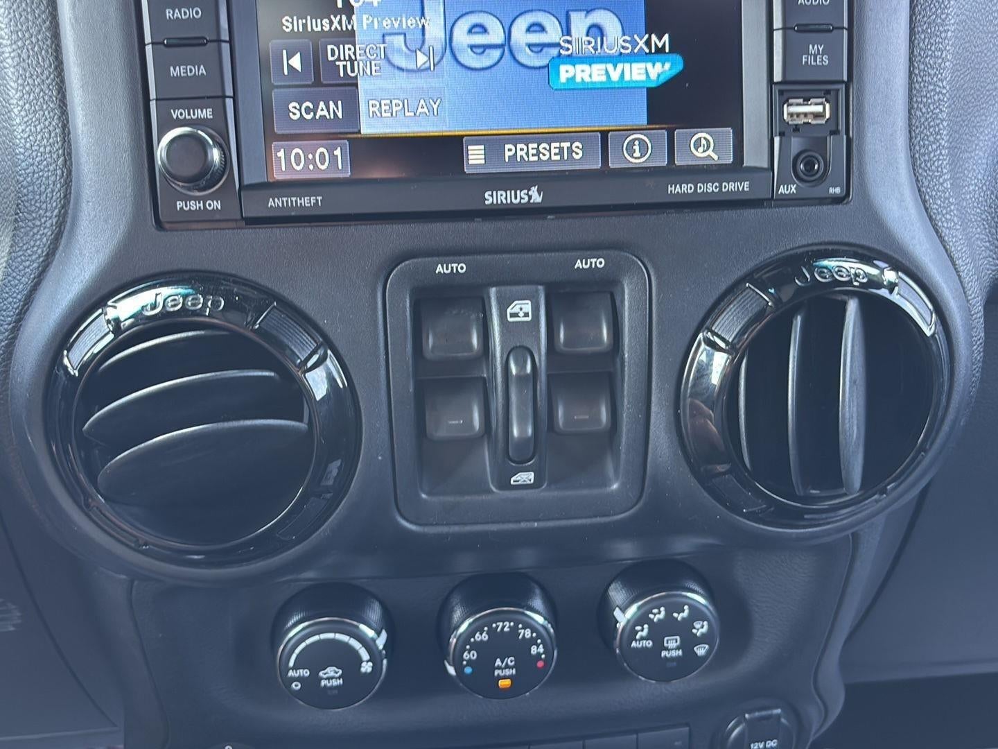 2014 Jeep Wrangler Unlimited Altitude