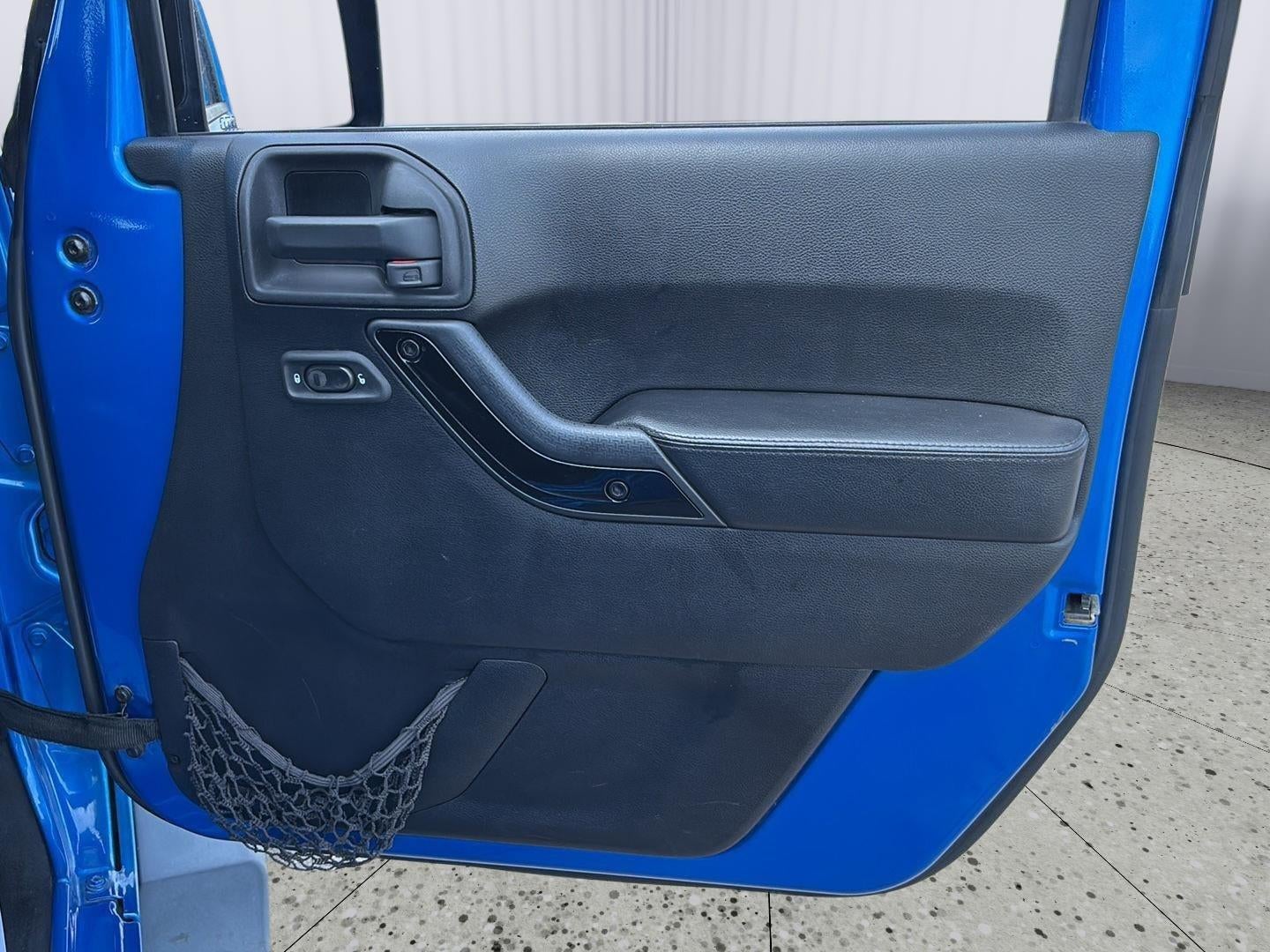 2014 Jeep Wrangler Unlimited Altitude