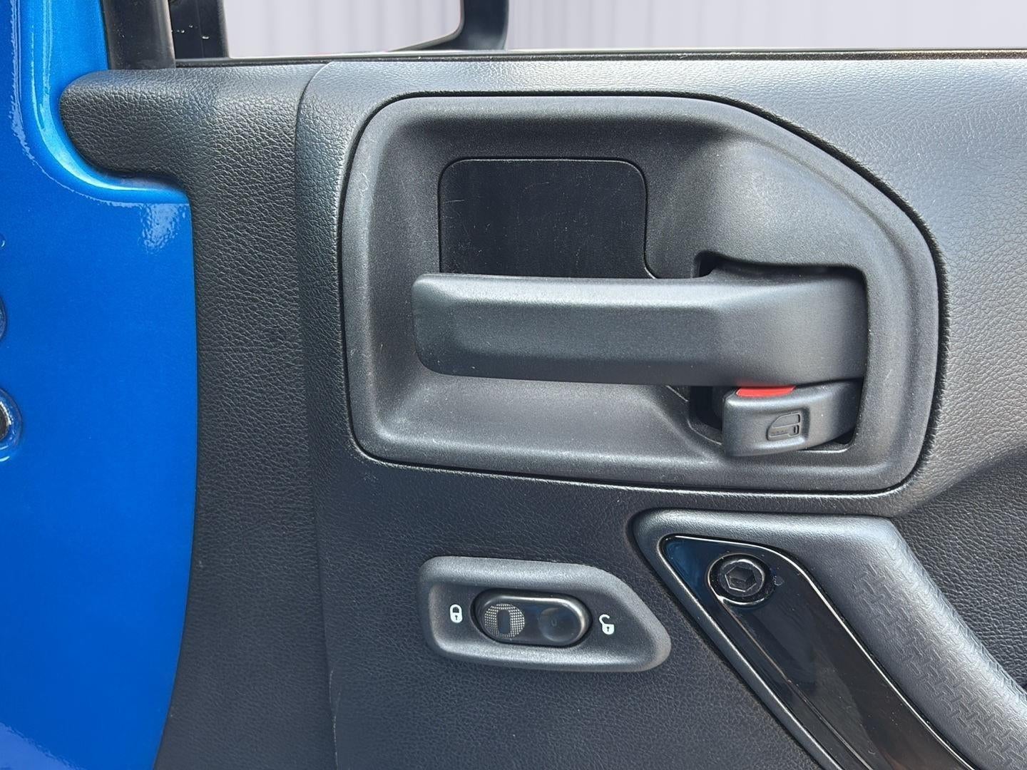 2014 Jeep Wrangler Unlimited Altitude