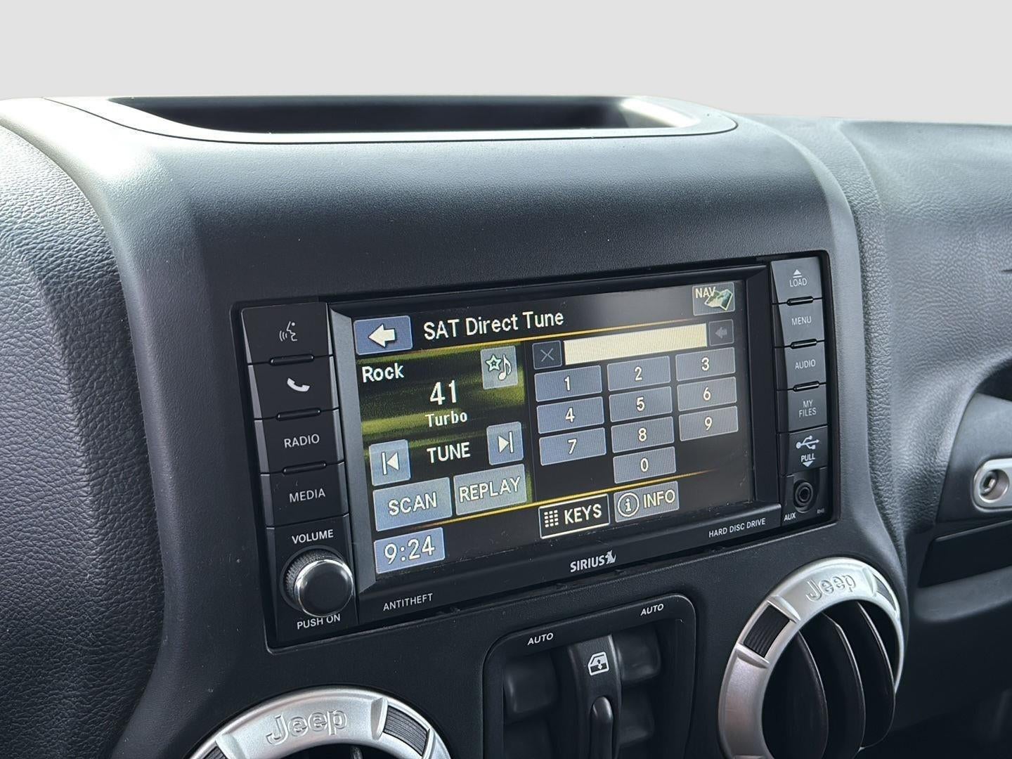 2013 Jeep WRANGLER UNLIMITED Base