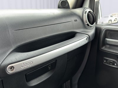2013 Jeep WRANGLER UNLIMITED Base