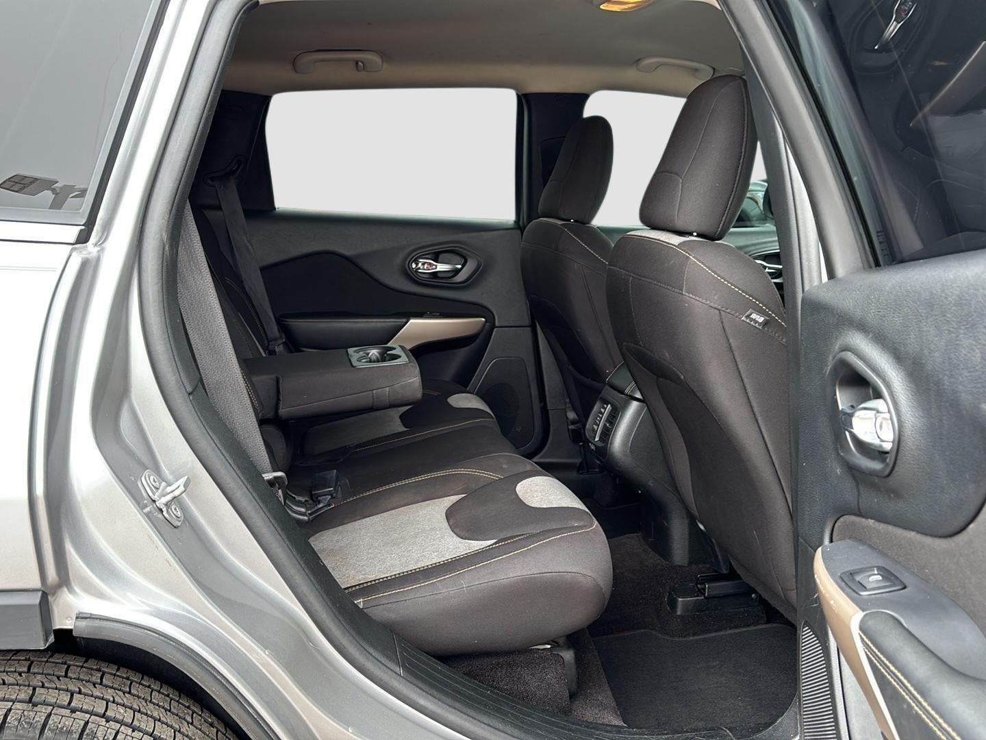 2018 Jeep Cherokee Latitude