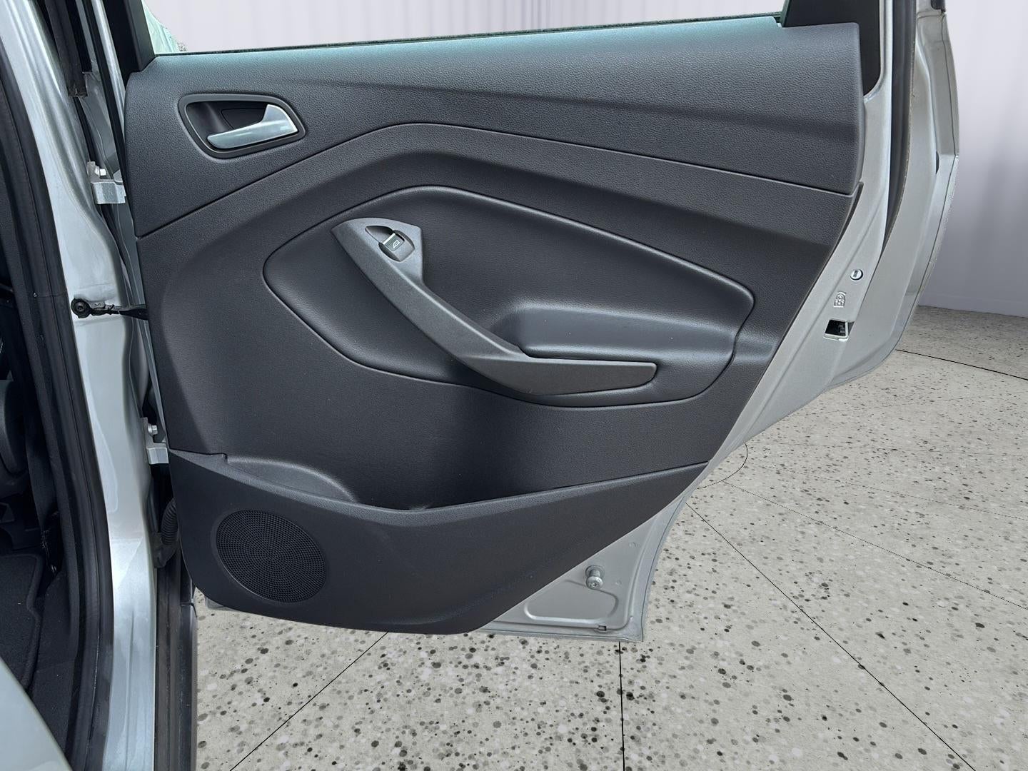 2016 Ford C-Max Hybrid SE