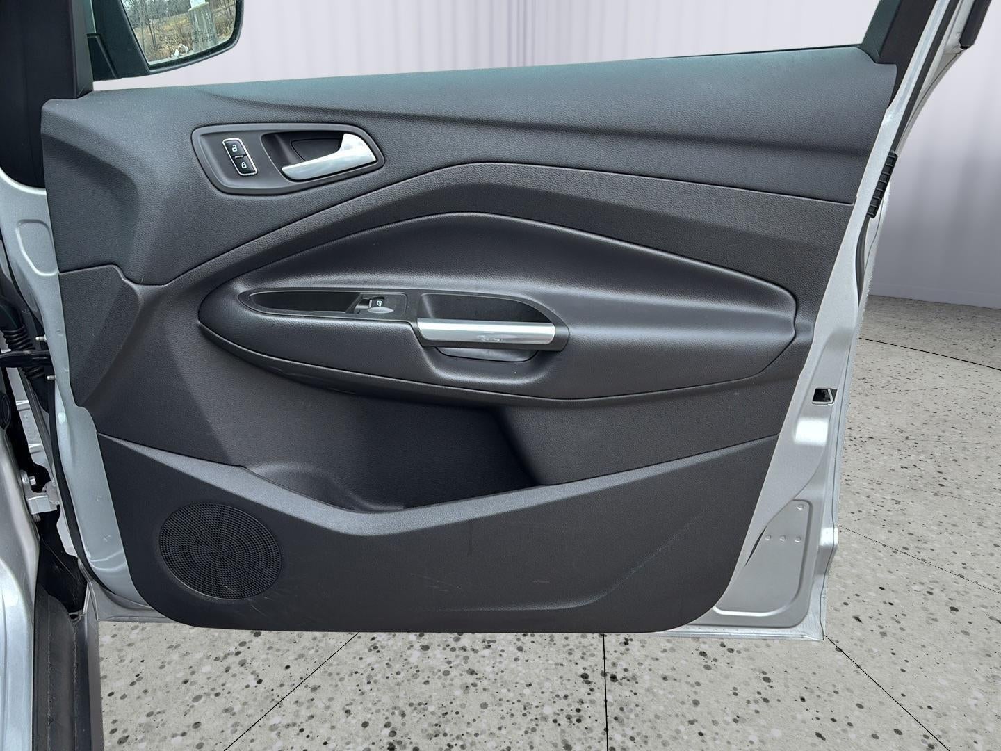 2016 Ford C-Max Hybrid SE