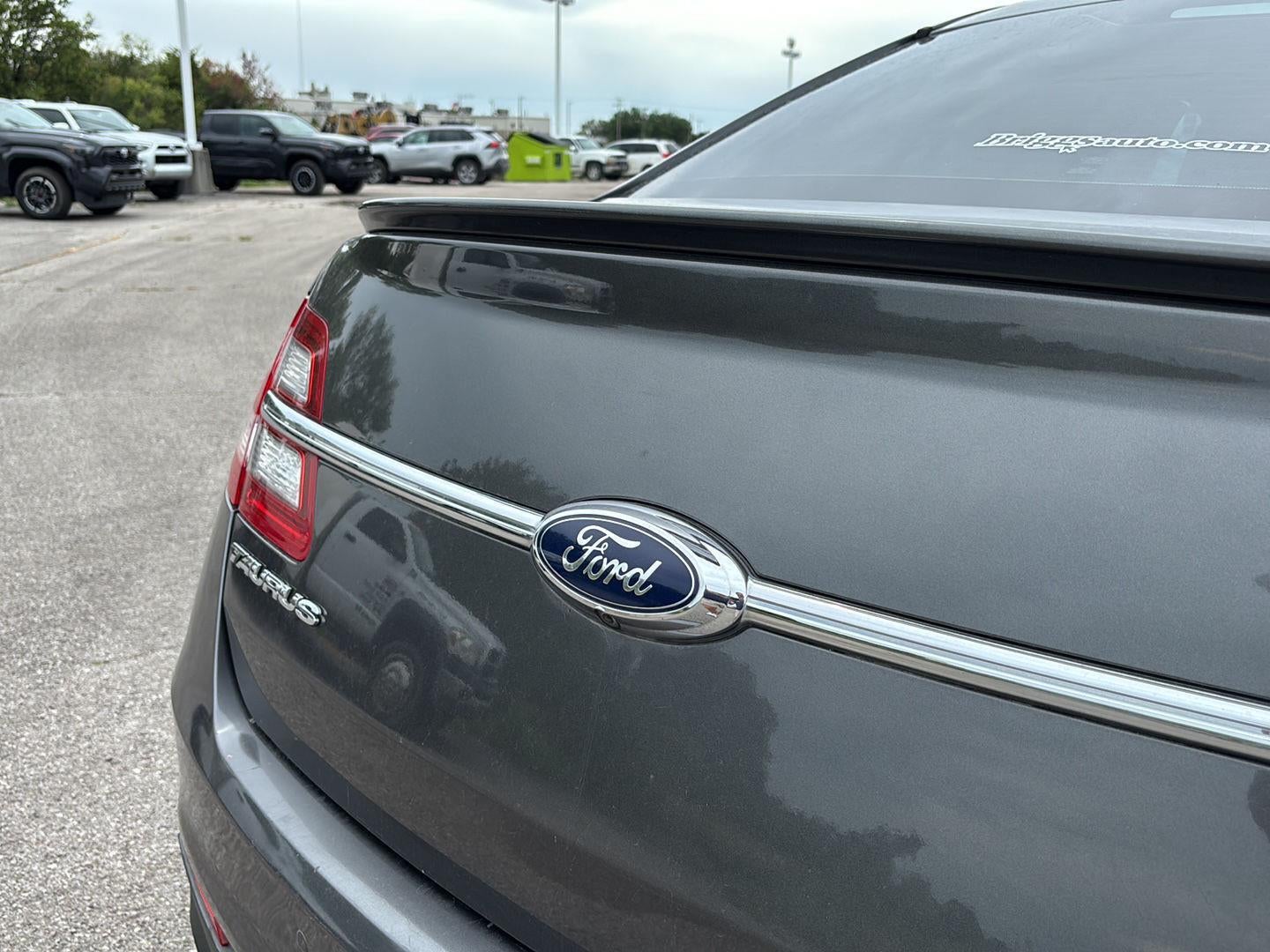 2016 Ford Taurus SEL