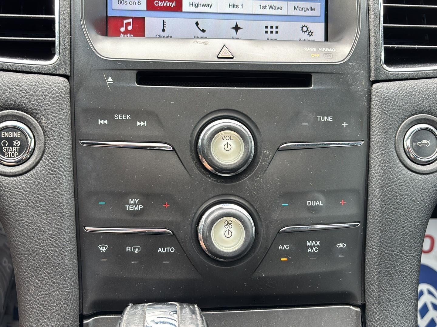 2016 Ford Taurus SEL