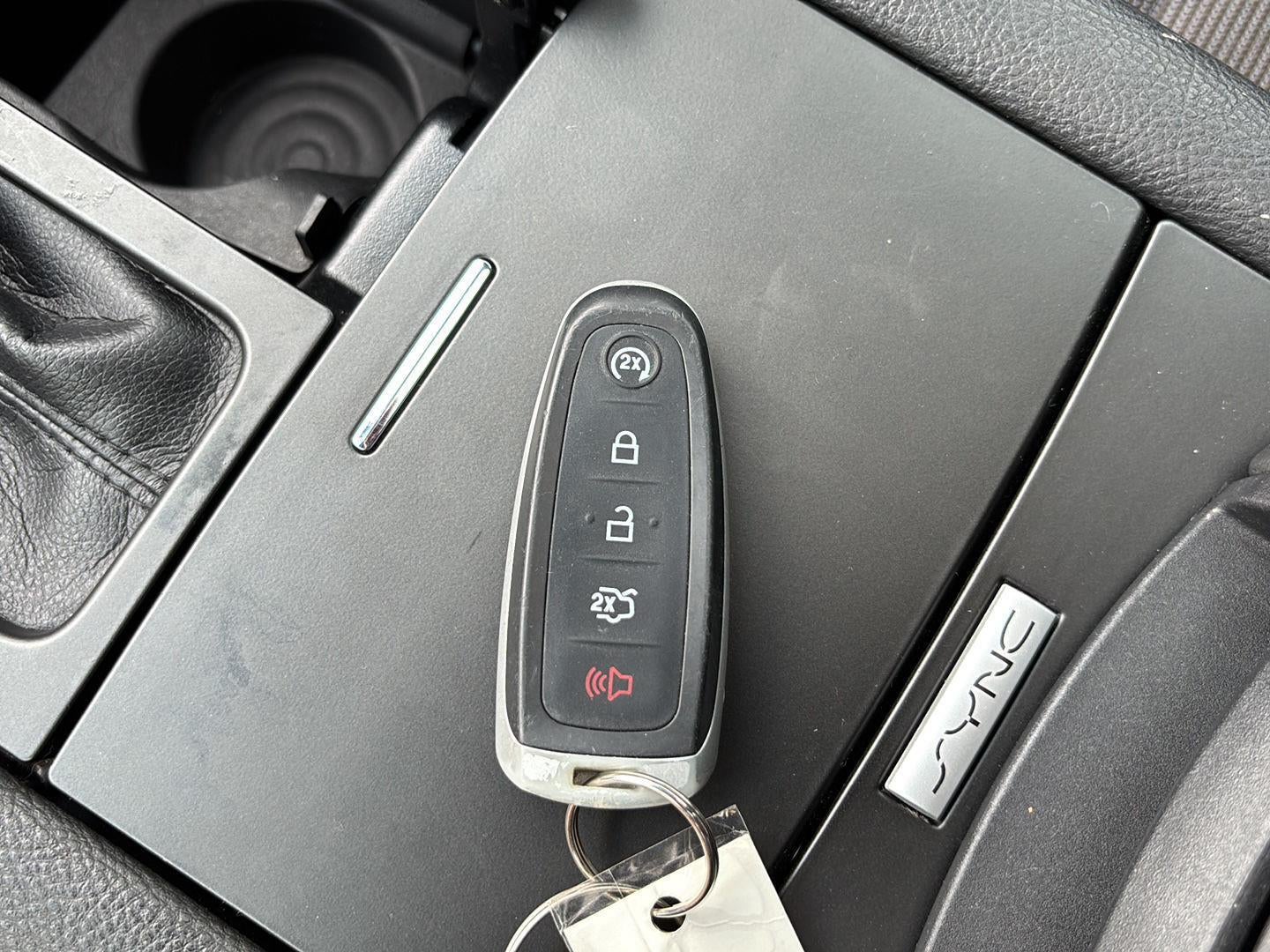 2016 Ford Taurus SEL
