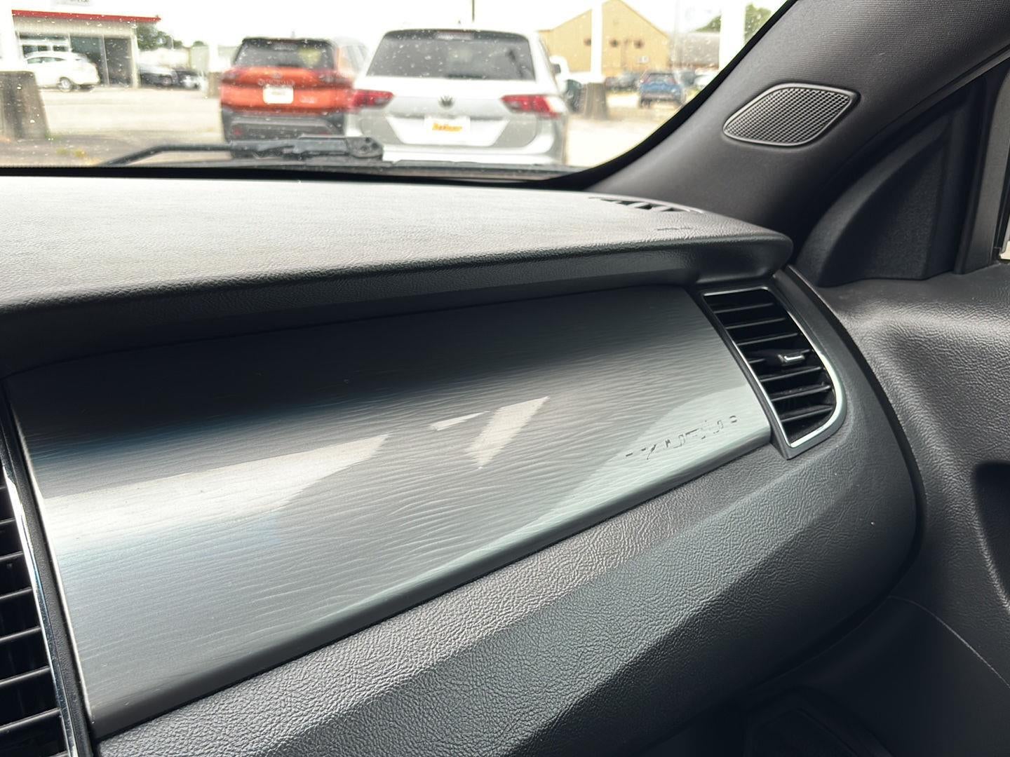 2016 Ford Taurus SEL