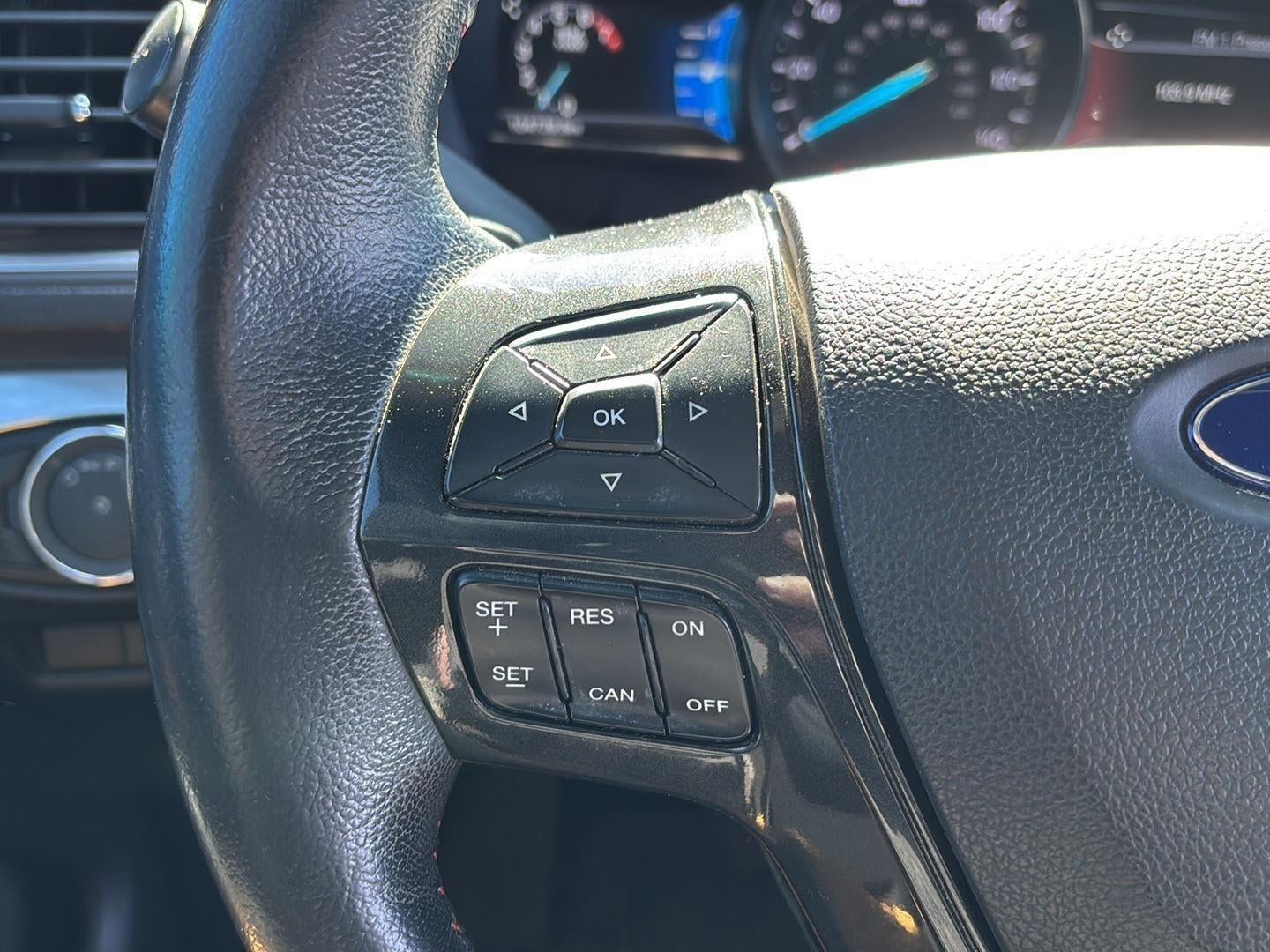 2016 Ford EXPLORER Base