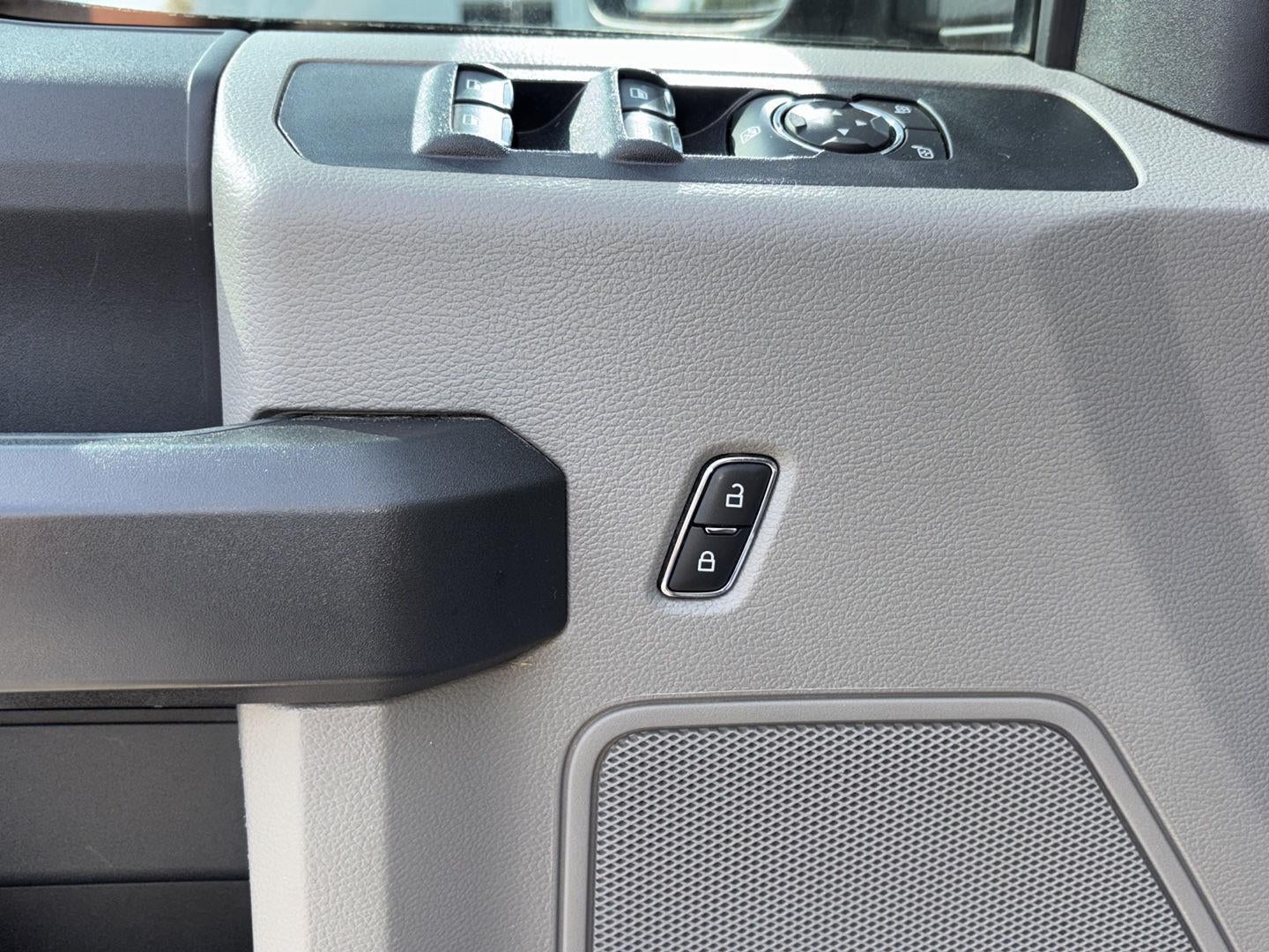 2022 Ford Super Duty F-250 SRW XL