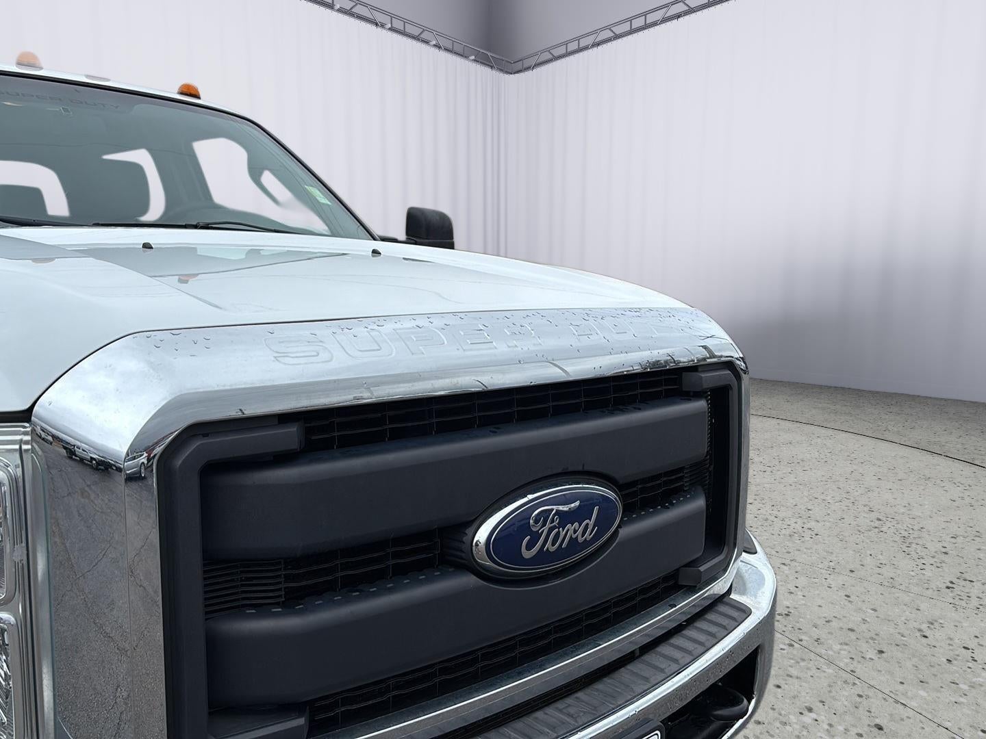 2016 Ford Super Duty F-350 DRW XL
