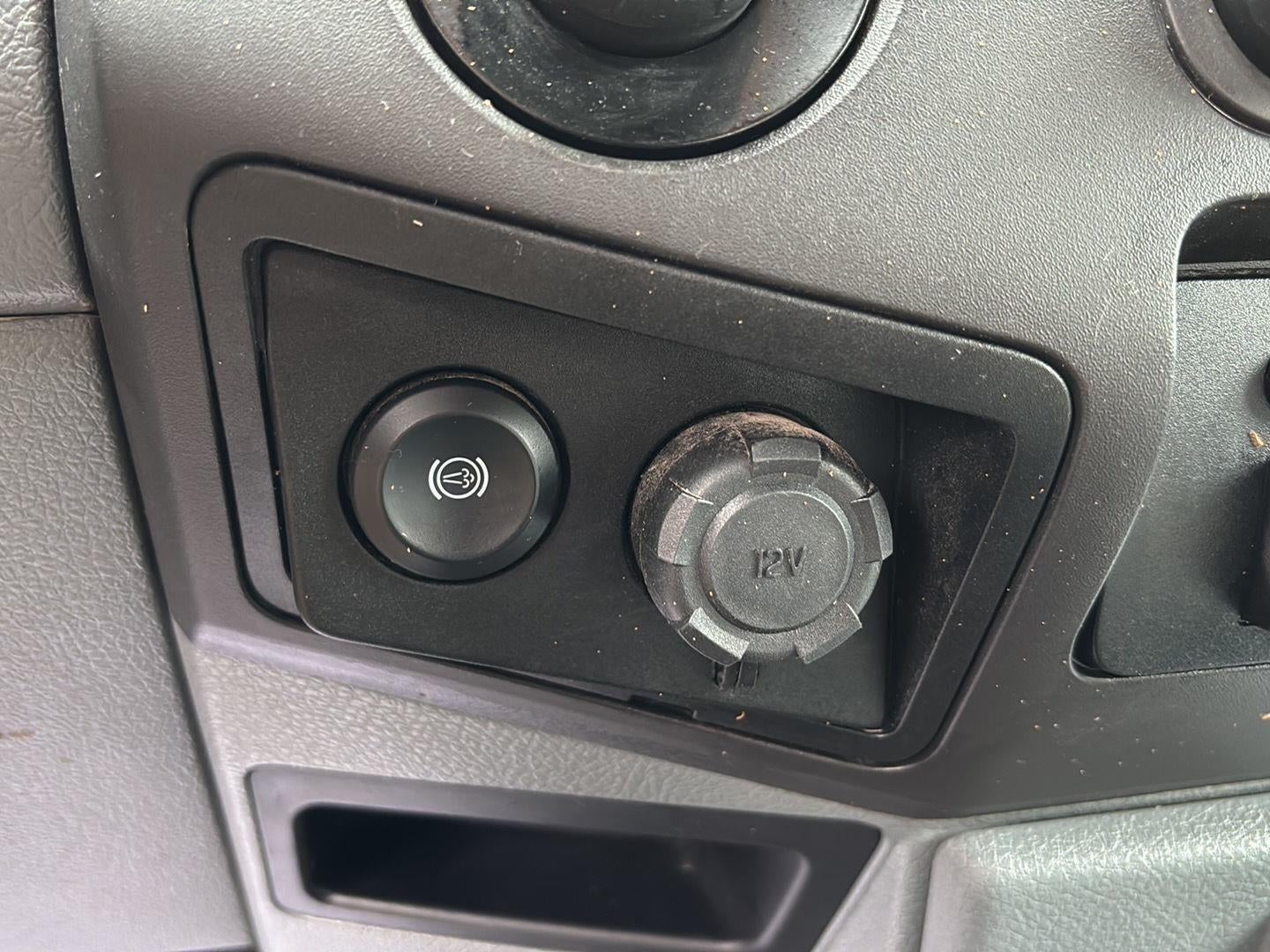 2016 Ford Super Duty F-350 DRW XL