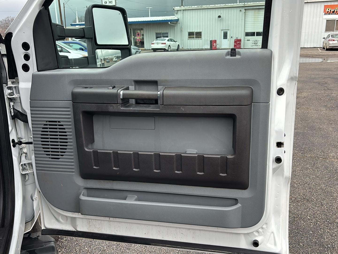 2016 Ford Super Duty F-350 DRW XL