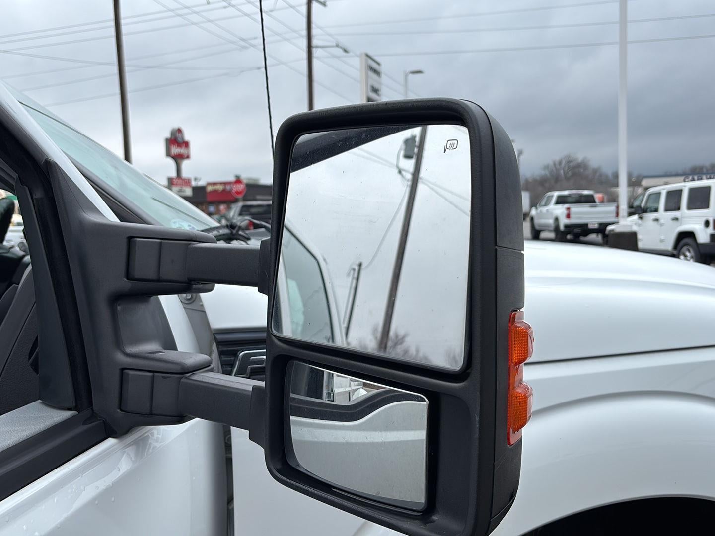 2016 Ford Super Duty F-350 DRW XL