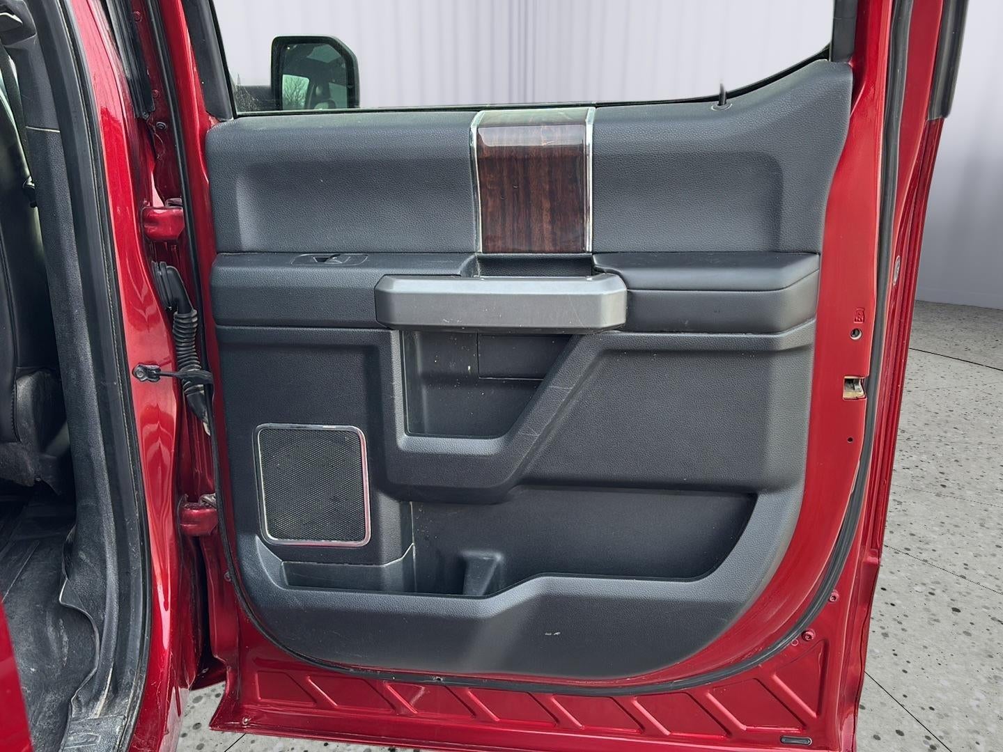 2015 Ford F-150 Platinum