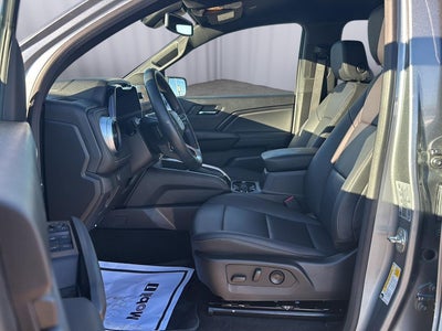 2024 Chevrolet Colorado 4WD LT